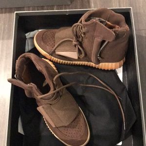 Yeezy Boost 750
